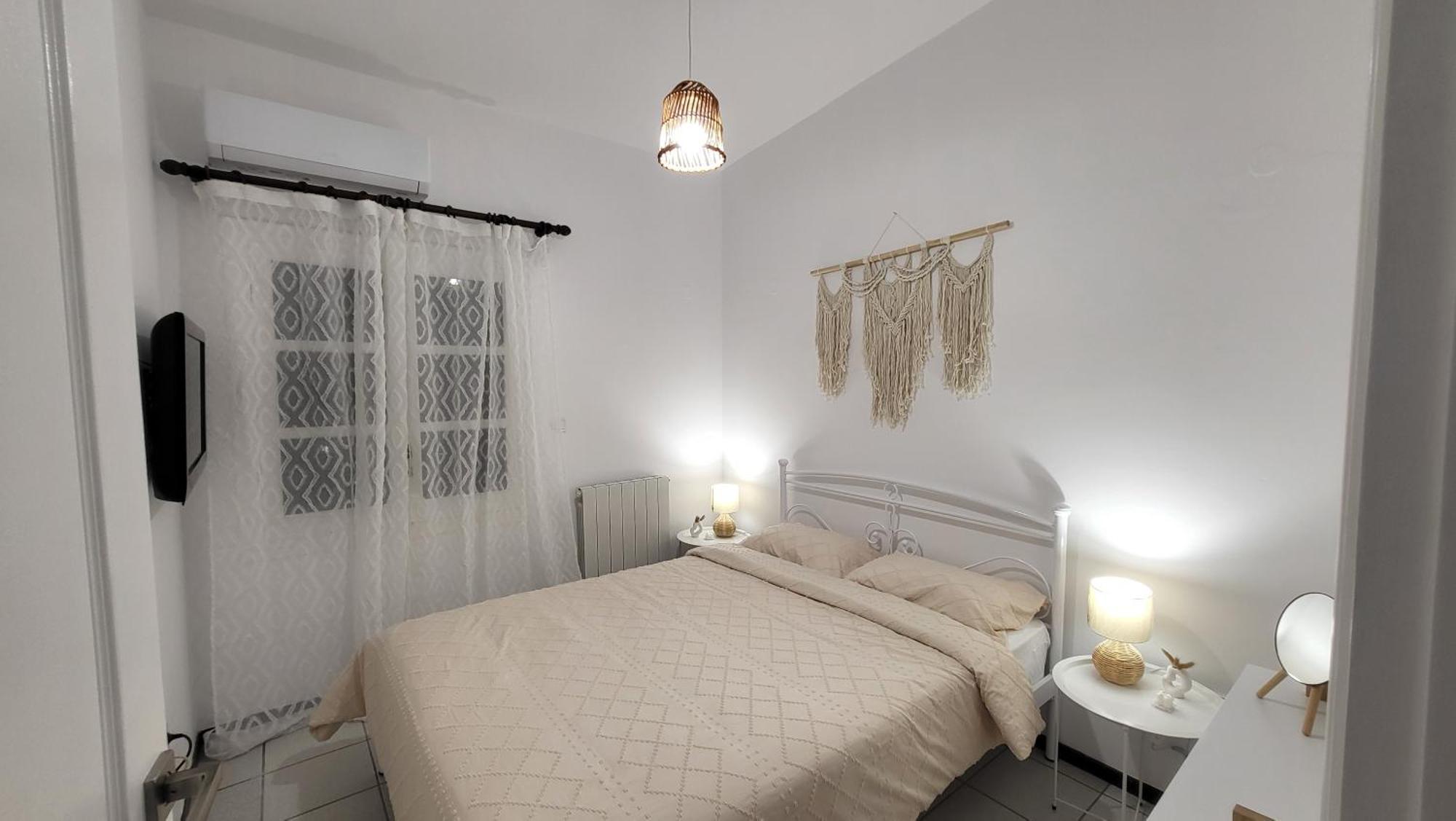 Houlia Home Διαμέρισμα Με Δωρεάν Χώρο Στάθμευσης Steniaí エクステリア 写真