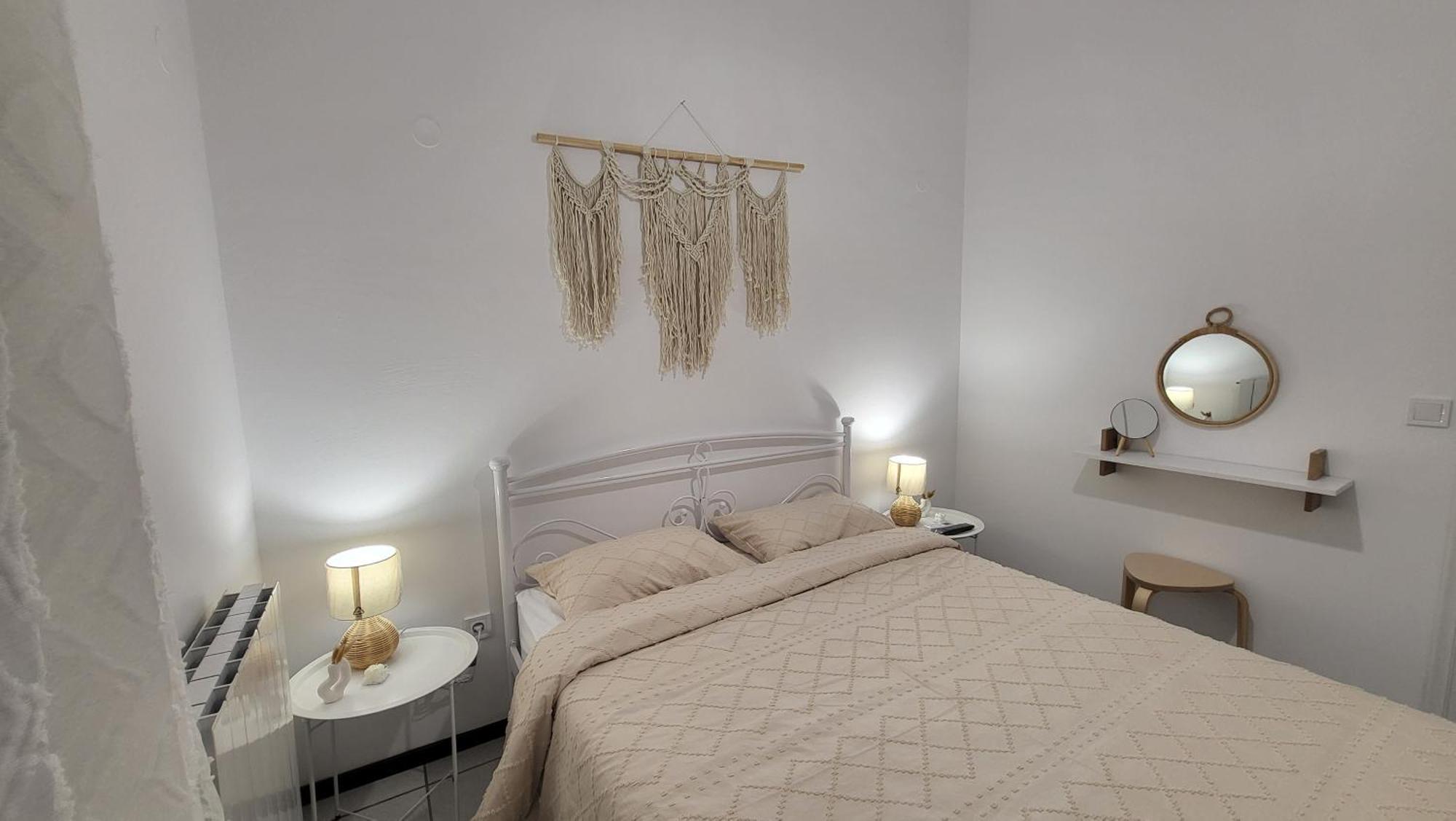 Houlia Home Διαμέρισμα Με Δωρεάν Χώρο Στάθμευσης Steniaí エクステリア 写真