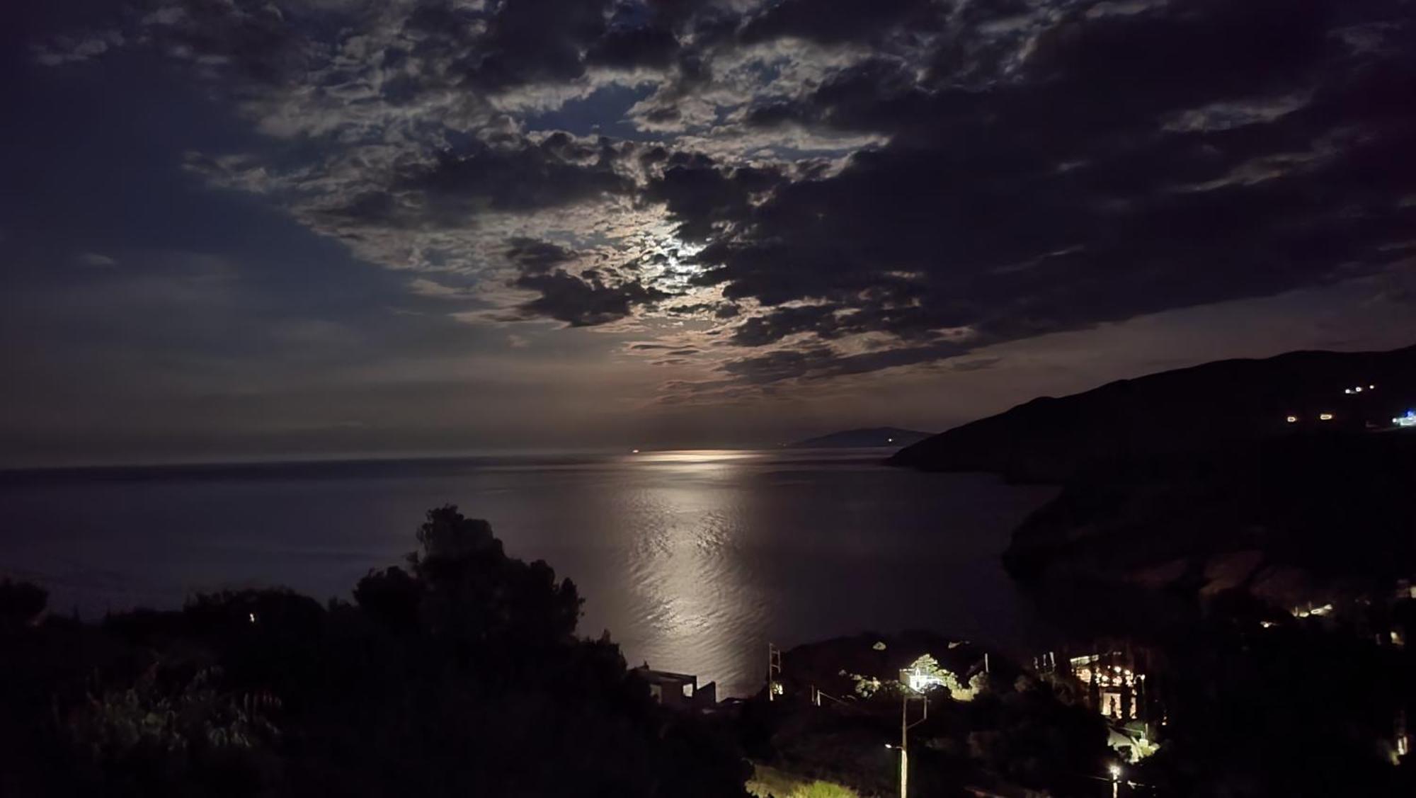 Houlia Home Διαμέρισμα Με Δωρεάν Χώρο Στάθμευσης Steniaí エクステリア 写真